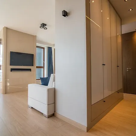 Апартаменты Adromeda Sea Towers
